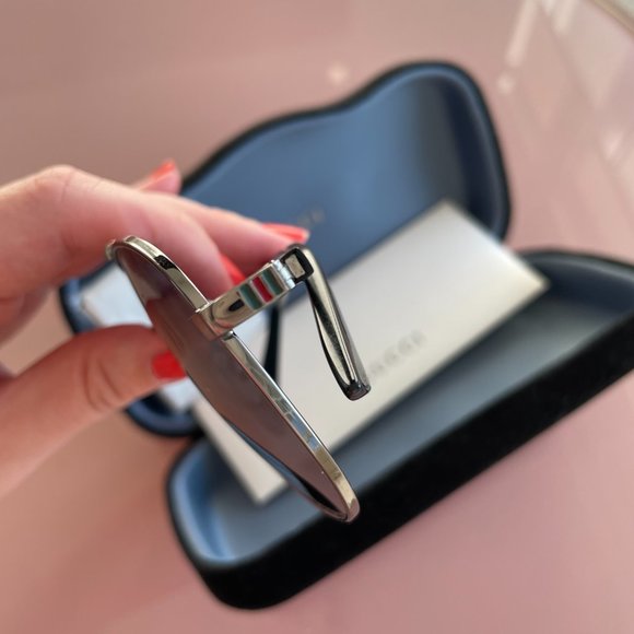 Authentic Gucci Women's Aviator Sunglasses - Picture 4 of 6